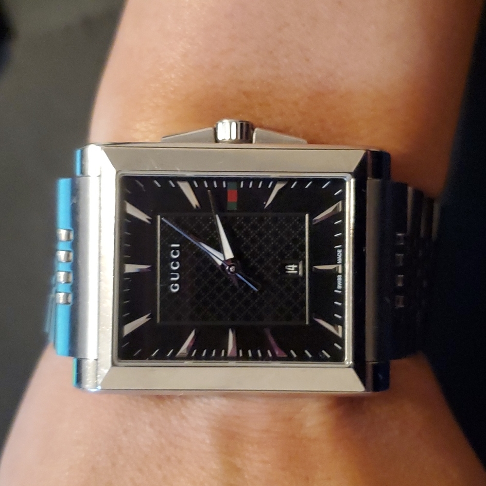 Gucci G-Timeless Black Rectangle Watch - EUC